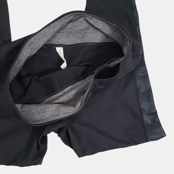 Vuori Asymmetric Block Leggings Black Camo Contrast XLarge - Picture 11 of 12